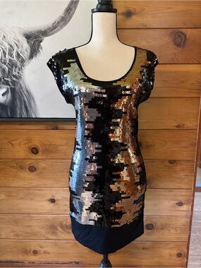 NWT Vertigo Paris Sequin Dress